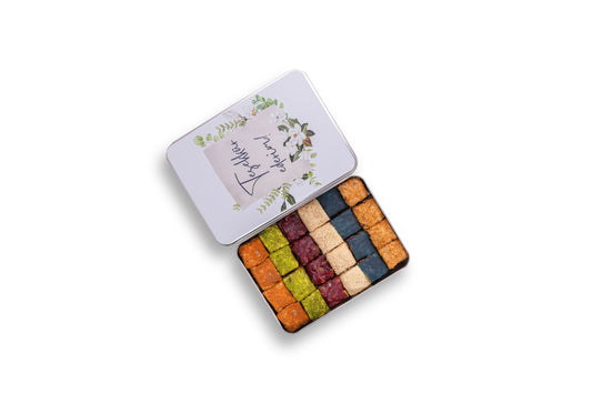 Teşekkür Hediyesi Metal Kutu Karışık Baklava Lokum